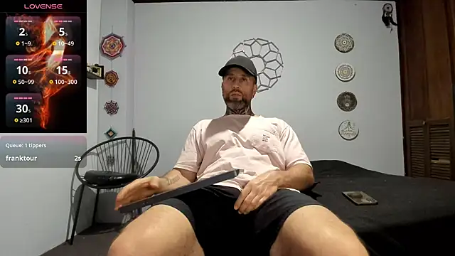 Snapshot of Antoniohot2024 chatting on November 2025 12:25:01 AM Antoniohot2024 online show from November 2025 12:25:01 AM