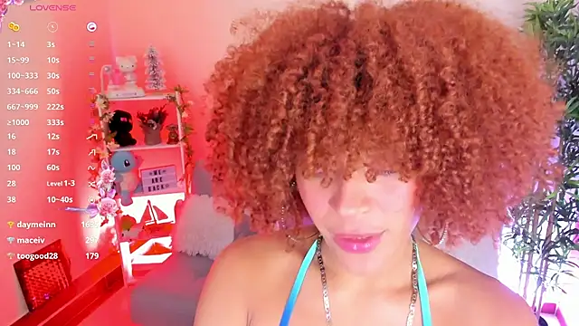 Snapshot of natty_romanof_18 chatting on March 2025 06:39:02 PM natty romanof 18 online show from March 2025 06:39:02 PM