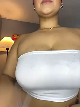 Shenoa1 online show from October 2025 02:13:01 PM