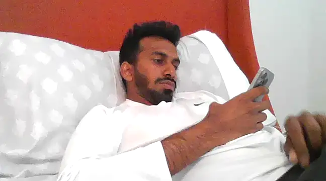 skinny  boy   online show from February 2025 07:10:01 PM