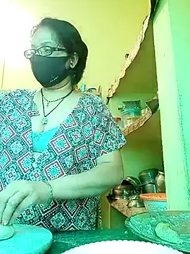 heenage online show from March 2025 05:56:01 AM