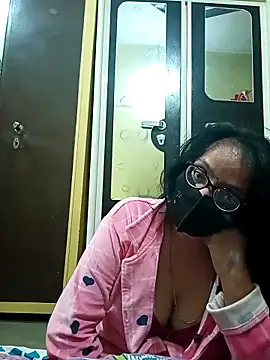 heenage online show from December 2025 03:22:02 PM