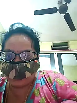 heenage online show from November 2025 06:02:02 PM