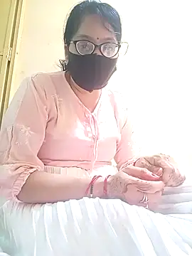 heenage online show from September 2025 07:48:01 AM