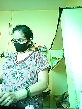 heenage online show from April 2026 05:48:02 AM