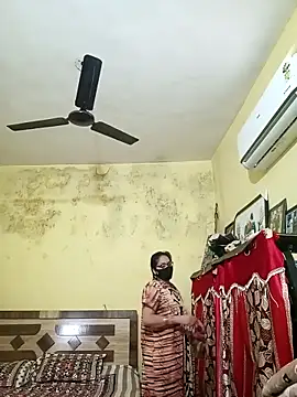 heenage online show from March 2026 06:03:01 AM