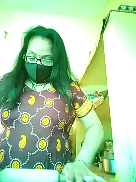 heenage online show from March 2025 05:35:02 AM