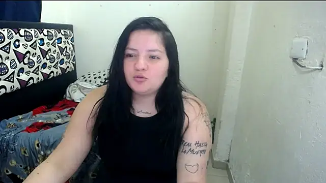 shopyymessyy online show from April 2026 06:12:01 PM