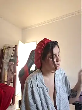 luuhcat09 online show from September 2025 09:54:01 AM