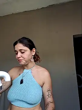 luuhcat09 online show from November 2025 04:34:01 PM