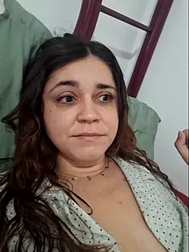 luuhcat09 online show from September 2025 09:31:02 AM