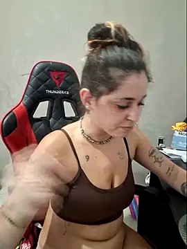 luuhcat09 online show from April 2026 05:36:01 PM