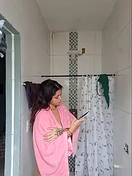 luuhcat09 online show from January 2026 04:22:01 PM