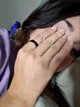 luuhcat09 online show from November 2025 05:00:02 AM