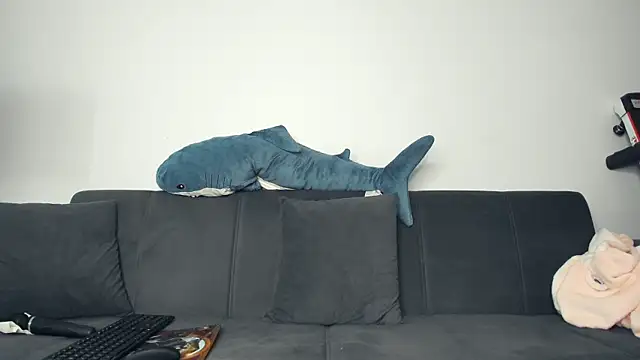 LaraStone69 online show from March 2026 07:46:01 AM