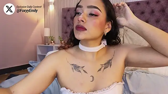 EMILYY FOXY online show from October 2025 08:42:01 PM