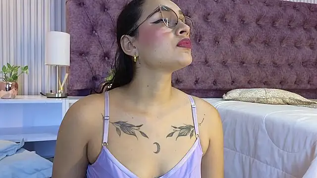 EMILYY FOXY online show from January 2026 07:12:01 PM