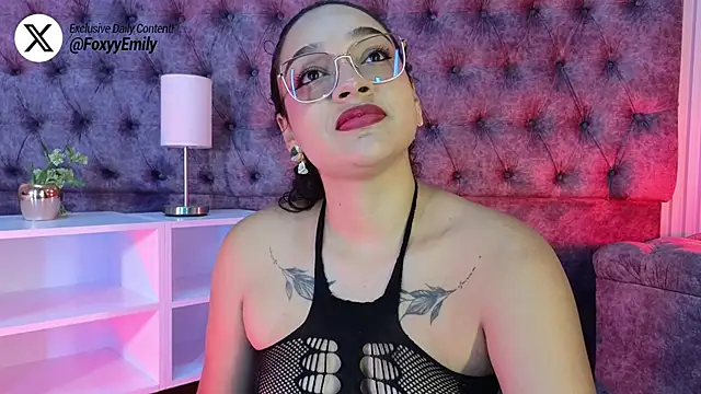 EMILYY FOXY online show from May 2026 07:03:02 PM