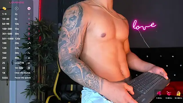 Snapshot of jordan_mayers02 chatting on January 2025 09:11:02 AM jordan mayers02 online show from January 2025 09:11:02 AM