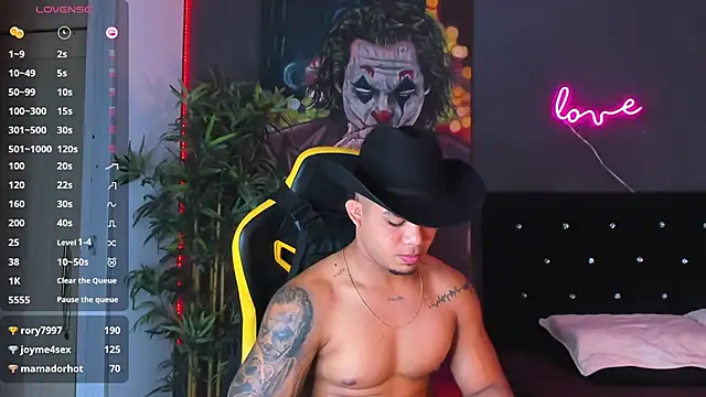 Snapshot of jordan_mayers02 chatting on February 2025 01:10:02 PM jordan mayers02 online show from February 2025 01:10:02 PM