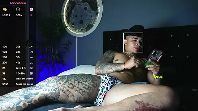 Snapshot of jordan_mayers02 chatting on November 2025 12:15:02 AM jordan mayers02 online show from November 2025 12:15:02 AM