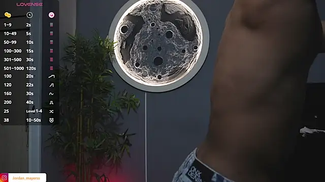 Snapshot of jordan_mayers02 chatting on February 2026 09:06:02 AM jordan mayers02 online show from February 2026 09:06:02 AM