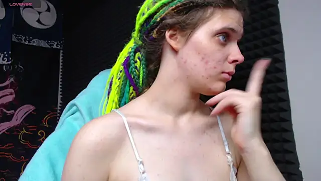 KIKI Krash online show from November 2025 10:10:02 AM