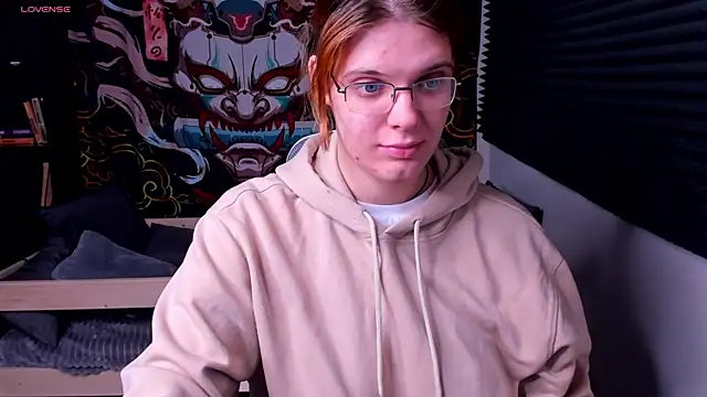 KIKI Krash online show from February 2025 10:50:01 AM
