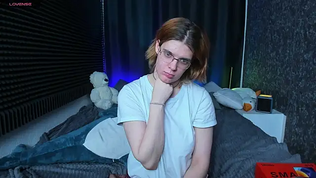 KIKI Krash online show from February 2025 07:41:02 PM