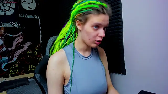 KIKI Krash online show from October 2025 10:06:02 AM
