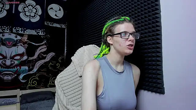 KIKI Krash online show from September 2025 10:49:02 AM