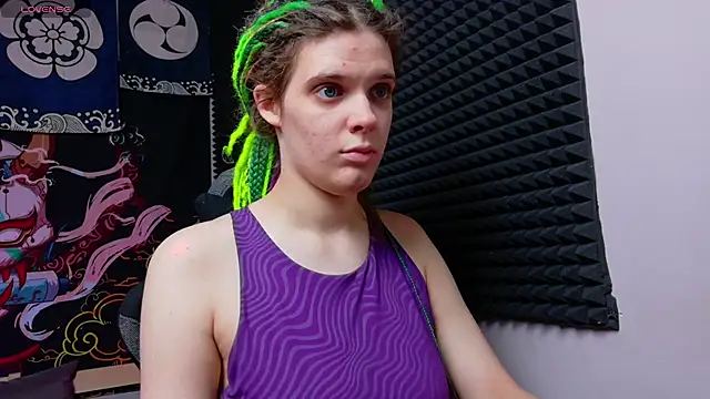 KIKI Krash online show from November 2025 10:04:02 AM