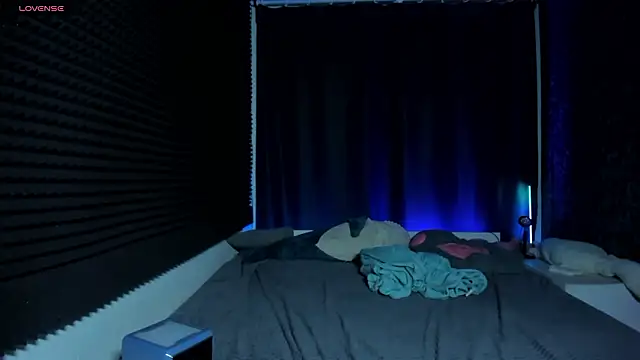 KIKI Krash online show from January 2026 07:12:01 PM