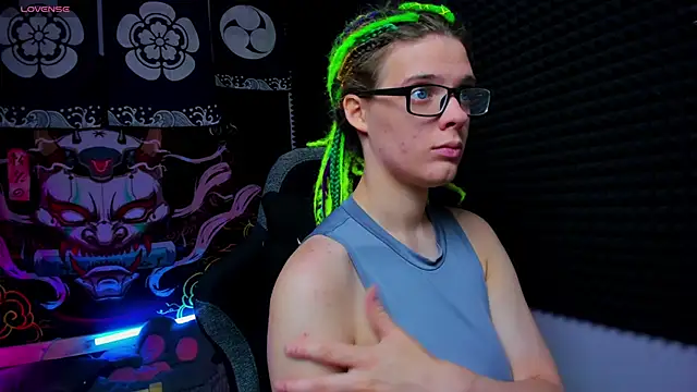 KIKI Krash online show from September 2025 10:09:02 AM
