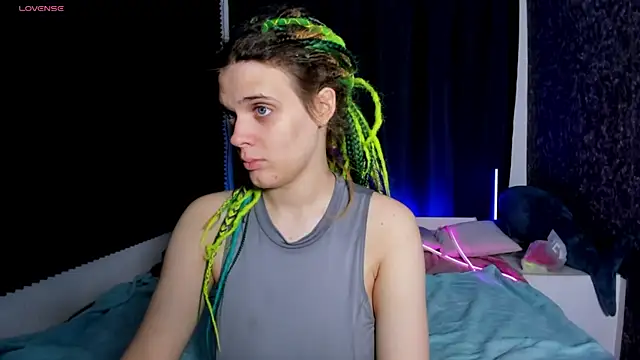 KIKI Krash online show from November 2025 10:03:02 AM