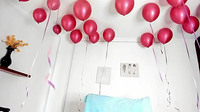 anniesweet- online show from November 2025 01:37:02 PM