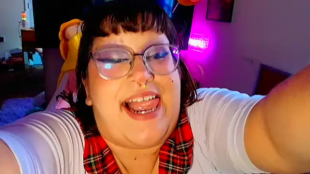 winterplum121 online show from March 2026 06:45:01 PM