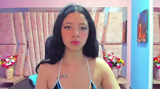 Nathalia Reyes online show from December 2024 07:46:01 AM