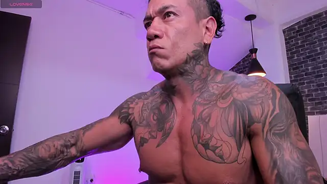 Dantesuarez28 online show from February 2026 09:50:01 AM