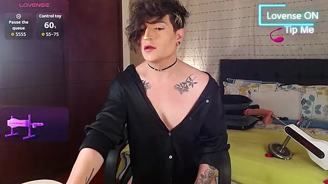 Hornymoan online show from February 2026 10:44:02 PM