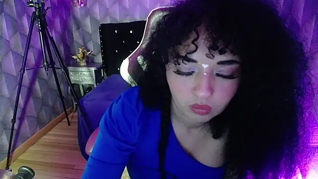 Sofiacowperx online show from February 2025 09:04:02 AM