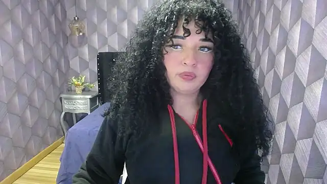 Sofiacowperx online show from March 2025 02:58:01 PM