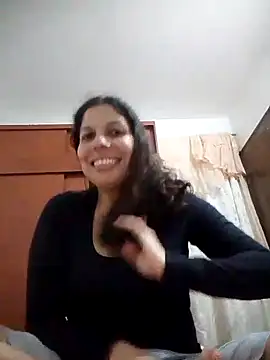 Snapshot of Carliina_Soussa chatting on March 2025 10:58:01 PM Carliina Soussa online show from March 2025 10:58:01 PM