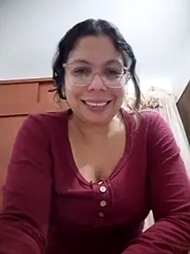 Carliina Soussa online show from March 2026 01:40:01 AM