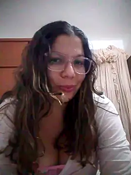 Carliina Soussa online show from February 2026 01:28:01 AM