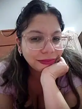 Carliina Soussa online show from April 2026 11:39:01 PM