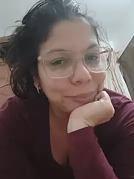 Snapshot of Carliina_Soussa chatting on July 2026 10:32:01 PM Carliina Soussa online show from July 2026 10:32:01 PM