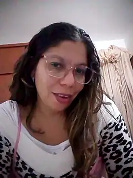 Carliina Soussa online show from January 2026 10:35:01 PM