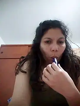 Snapshot of Carliina_Soussa chatting on March 2025 04:35:01 AM Carliina Soussa online show from March 2025 04:35:01 AM