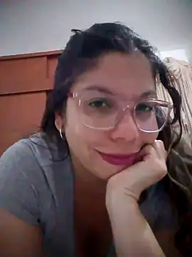 Carliina Soussa online show from March 2026 02:18:01 AM